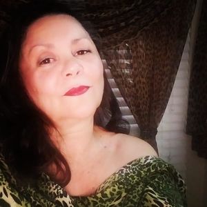 Meet your Posher, Eleanor